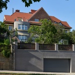 Pohled jižní, uliční. Foto: Radek Úlehla Pohled jižní, uliční. Foto: Radek Úlehla