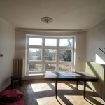 Původní stav, prosklený výklenek 1.NP. Zdroj: Atelier Hajný Původní stav, prosklený výklenek 1.NP. Zdroj: Atelier Hajný
