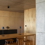 Život v kostce. Casa Rocha se vymyká konvencím. Je to špatně? Foto: Ivo Tavares Studio Život v kostce. Casa Rocha se vymyká konvencím. Je to špatně? Foto: Ivo Tavares Studio