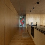 Život v kostce. Casa Rocha se vymyká konvencím. Je to špatně? Foto: Ivo Tavares Studio Život v kostce. Casa Rocha se vymyká konvencím. Je to špatně? Foto: Ivo Tavares Studio