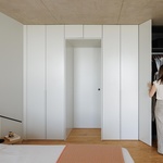 Život v kostce. Casa Rocha se vymyká konvencím. Je to špatně? Foto: Ivo Tavares Studio Život v kostce. Casa Rocha se vymyká konvencím. Je to špatně? Foto: Ivo Tavares Studio